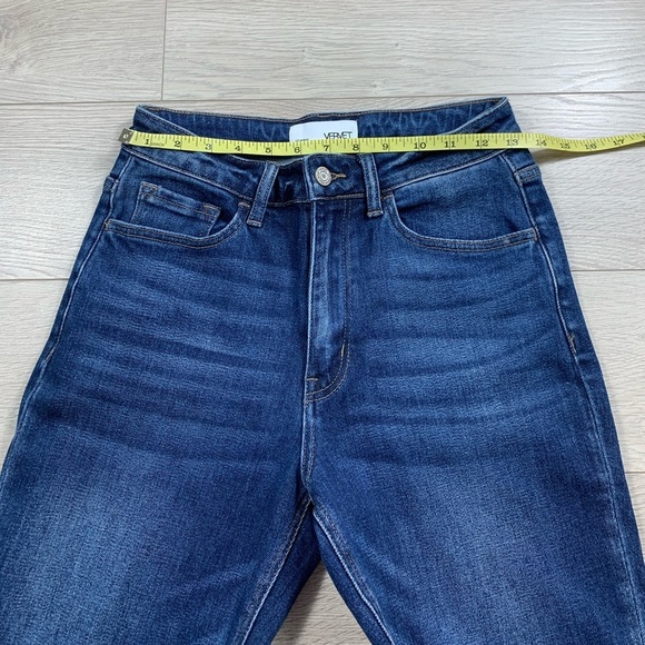 Vervet River Run Stretch Mom Jeans - Picture 12 of 16